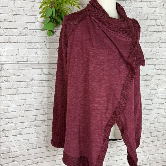 Lucky Brand Maroon Drape Wrap Lightweight Cardigan - Picture 2 of 6